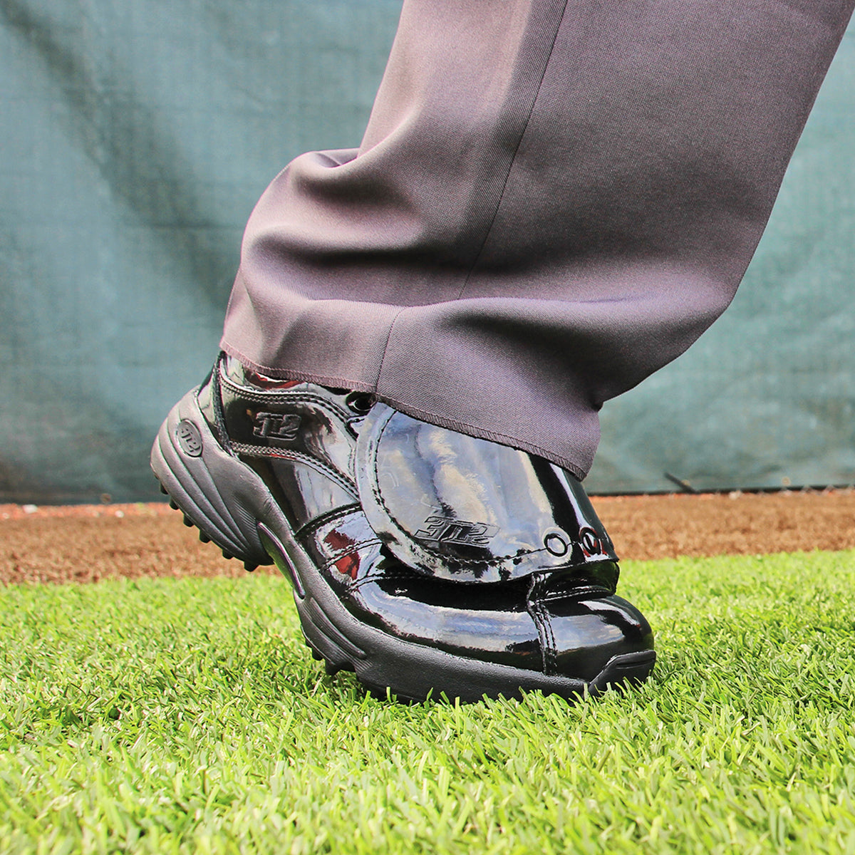 REACTION PRO PLATE LO-Patent Leather
